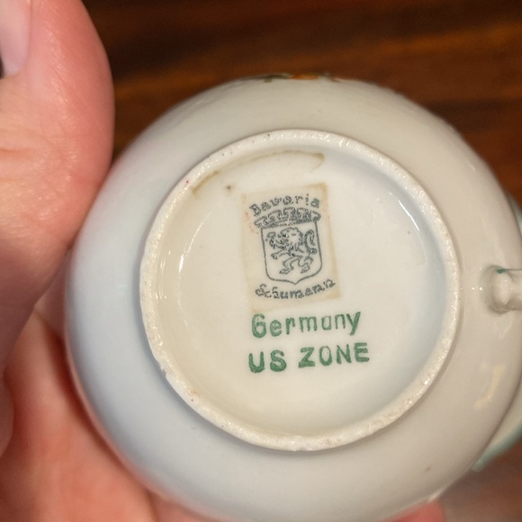 Schumann Bavaria Germany Us Zone Wild Flowers Green Rim Porcelain Teacup Saucer - Picture 11 of 14